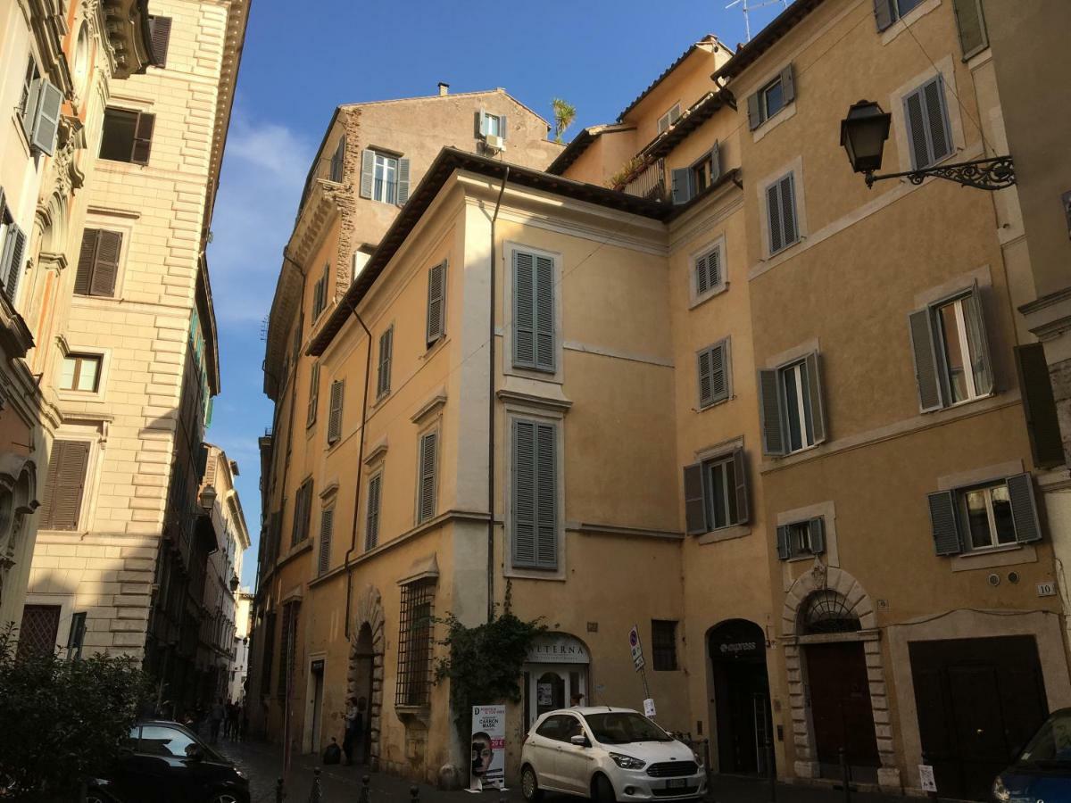 Appartement M9 Pantheon Attic 12 *